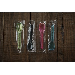 01552 Multicolored multi-use Spoon, packaged 9,5cm
